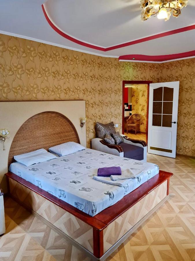 Мини-Отель Kropywnyzkyj Exterior foto