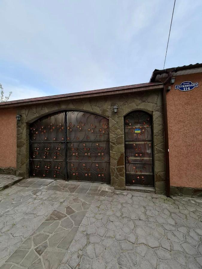Мини-Отель Kropywnyzkyj Exterior foto